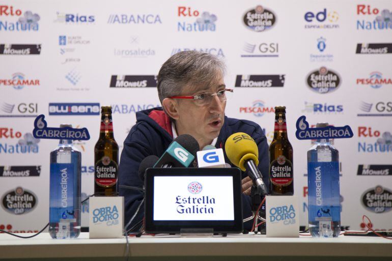 Moncho Fernández, entrenador del Obradoiro CAB