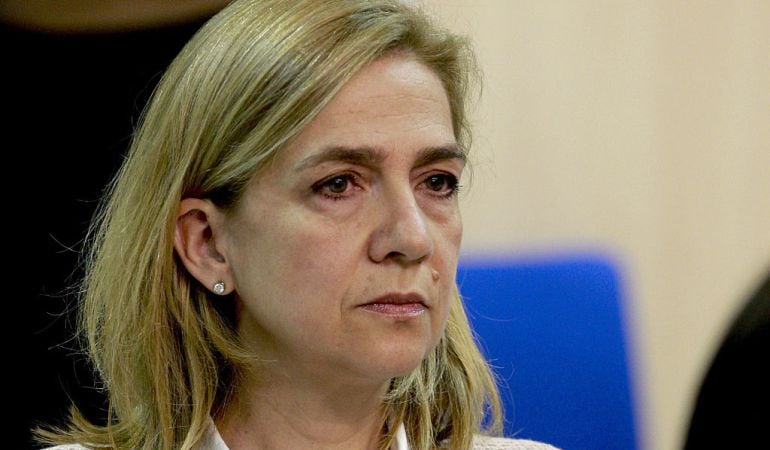 Cristina de Borbón, durante una de las sesiones del juicio del &#039;caso Nóos&#039;, el 10 de junio de 2016.