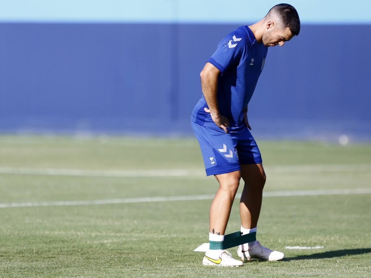 Ramón Enríquez y Haitam se recuperan en La Rosaleda de sus lesiones