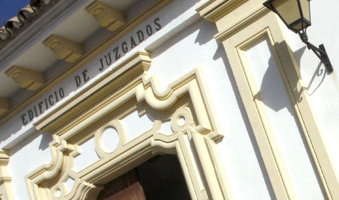 Fachada del Palacio Marzales, sede de los Juzgados de lo Penal de Algeciras