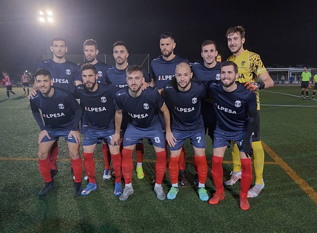 Once inicial del Tavernes frente al Racing Rafelcofer