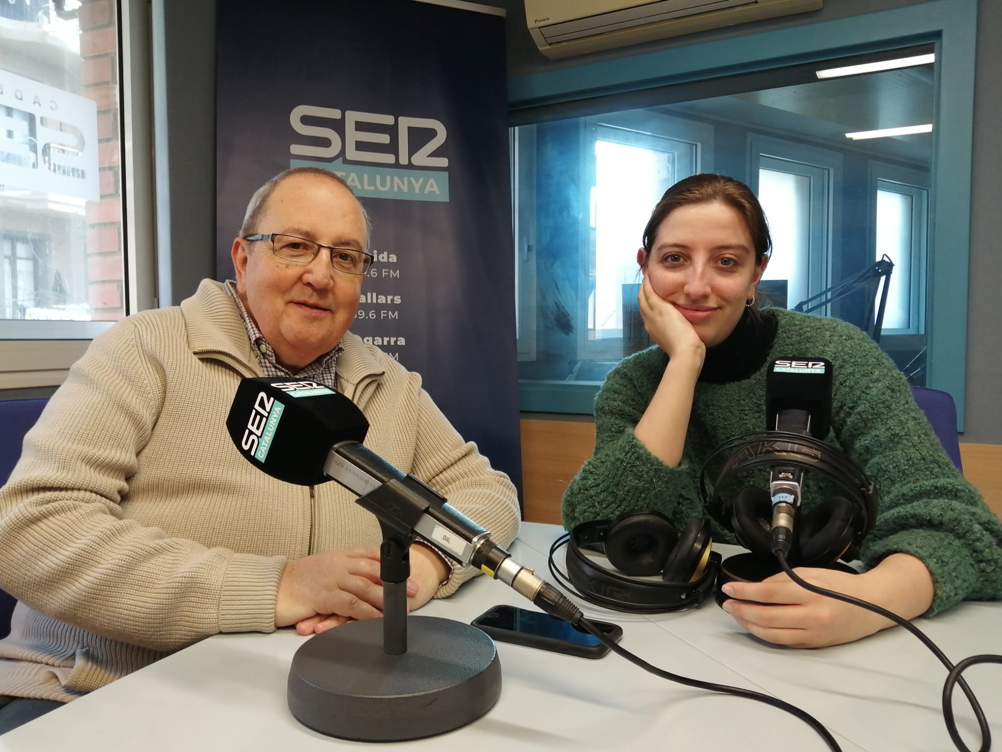 Un moment de l&#039;entrevista a  Antoni Gelonch i Andrea de Castro a Ràdio Lleida.