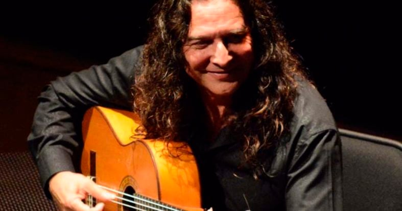 Tomatito recibe la Medalla de Oro de la UAL.