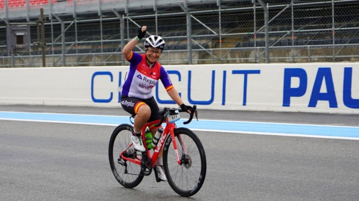 La ciclista María José Silvestre en Hoy por Hoy Villena
