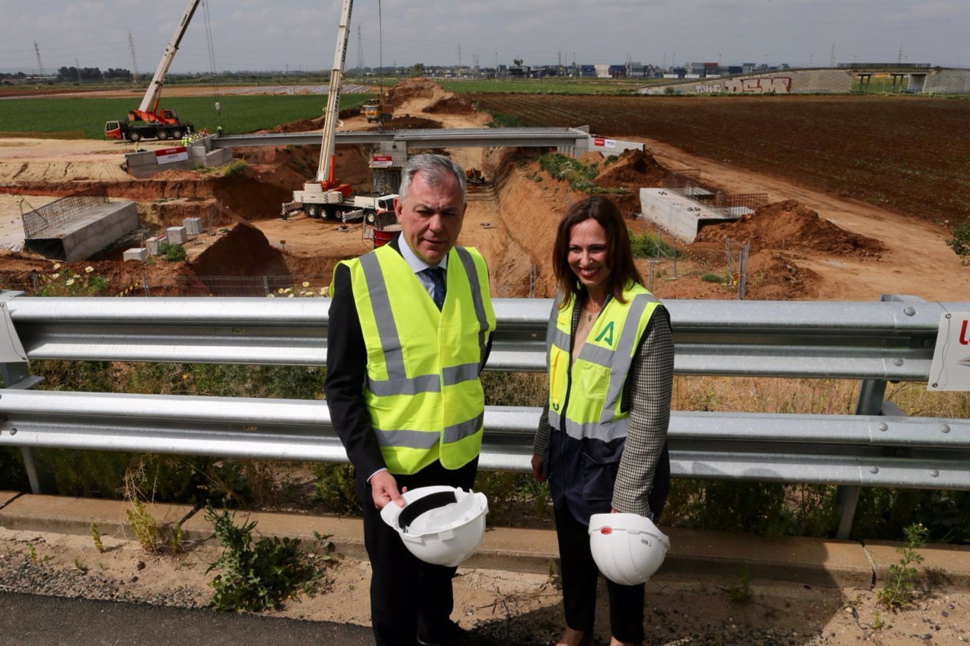 José Luis Sanz y Rocío Díaz, alcalde de Sevilla y consejera de Fomento