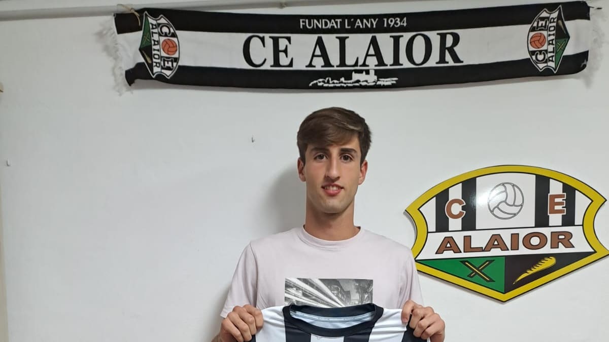 Isaac Melià torna al CE Alaior