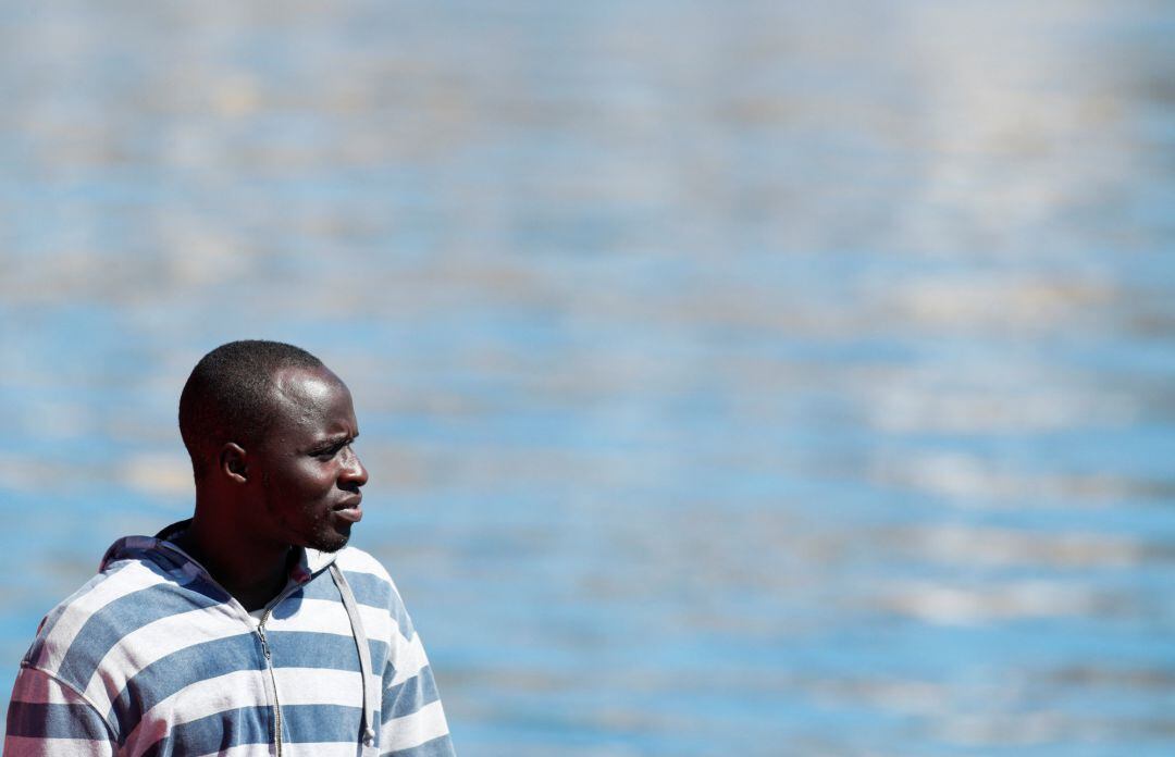 Una persona migrante a su llegada a Canarias