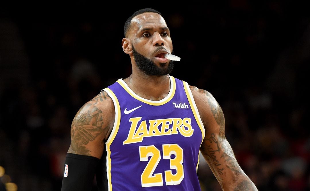 Lebron James durante un partido de la NBA