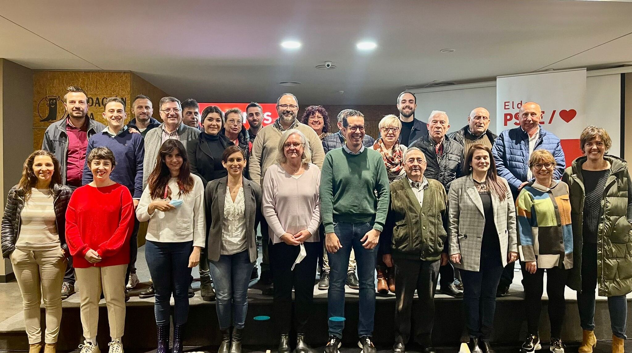 “Importantes inversiones y ayudas en un sólido plan de humanización de la ciudad: Elda Renace", comenta Alfaro.