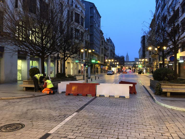 Primeros cortes de tráfico por la reurbanización de Odoño II