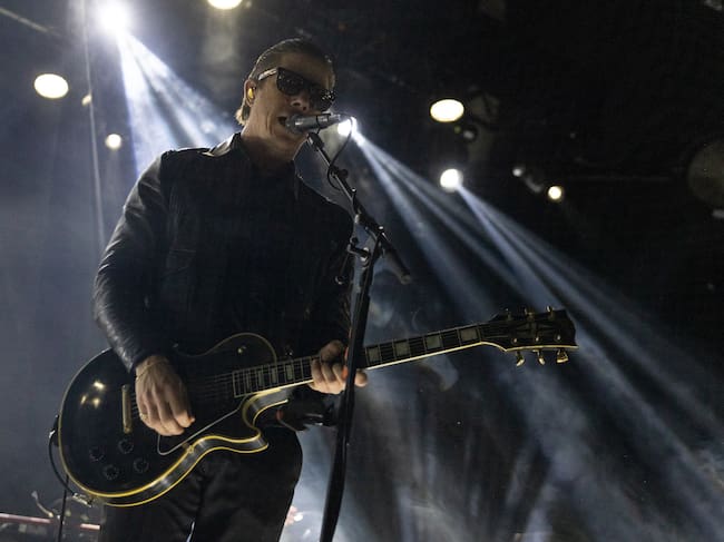 Paul Banks, vocalista de Interpol, durante el concierto ofrecido en La Riviera (Madrid) el pasado 21 de febrero (Aldara Zarraoa/Getty Images).