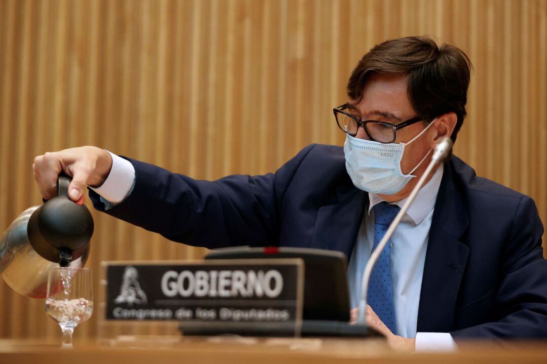 El ministro de Sanidad, Salvador Illa, durante su comparecencia en la Comisión de Sanidad del Congreso para informar de la evolución de la epidemia de coronavirus.