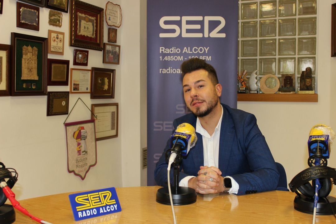 Pascual Morillas, de Clínica Versus, tras la entrevista en Hoy por Hoy Alcoy.