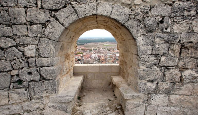 Vista de la localidad vallisoletana de Íscar desde su castillo