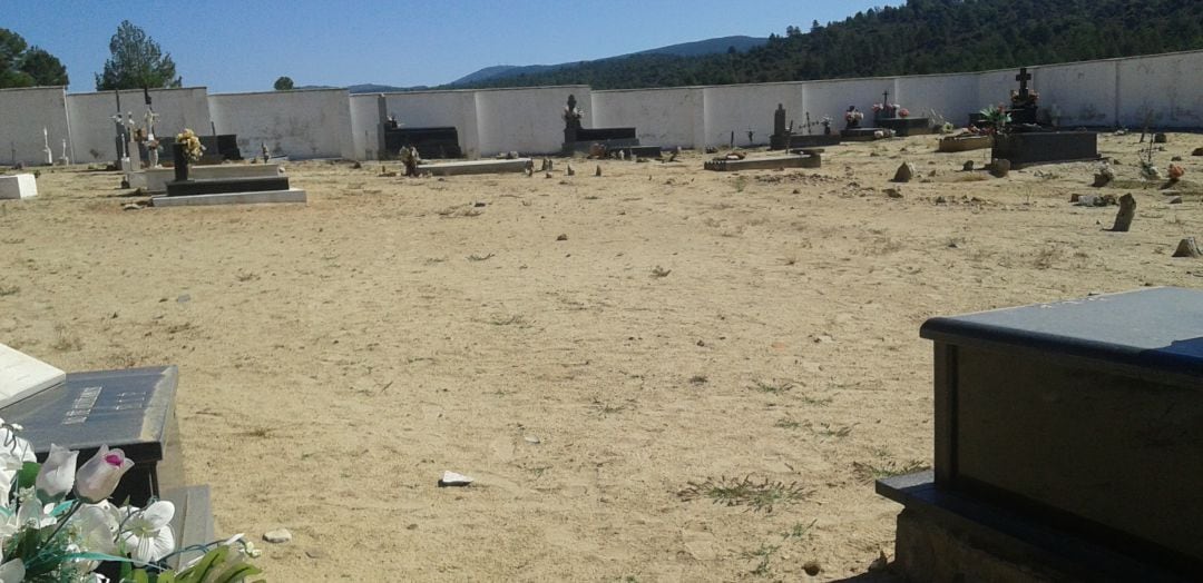 Cementerio de Pajaroncillo (Cuenca), donde se encuentra la fosa de los soldados republicanos.