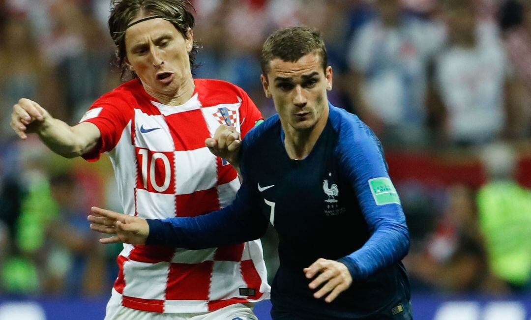 Modric y Griezmann, en el Mundial de Rusia 2018.