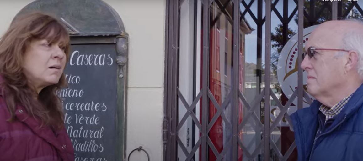 Fotograma de uno de los capítulos de la web serie de la Asociación de Comerciantes de Huesca