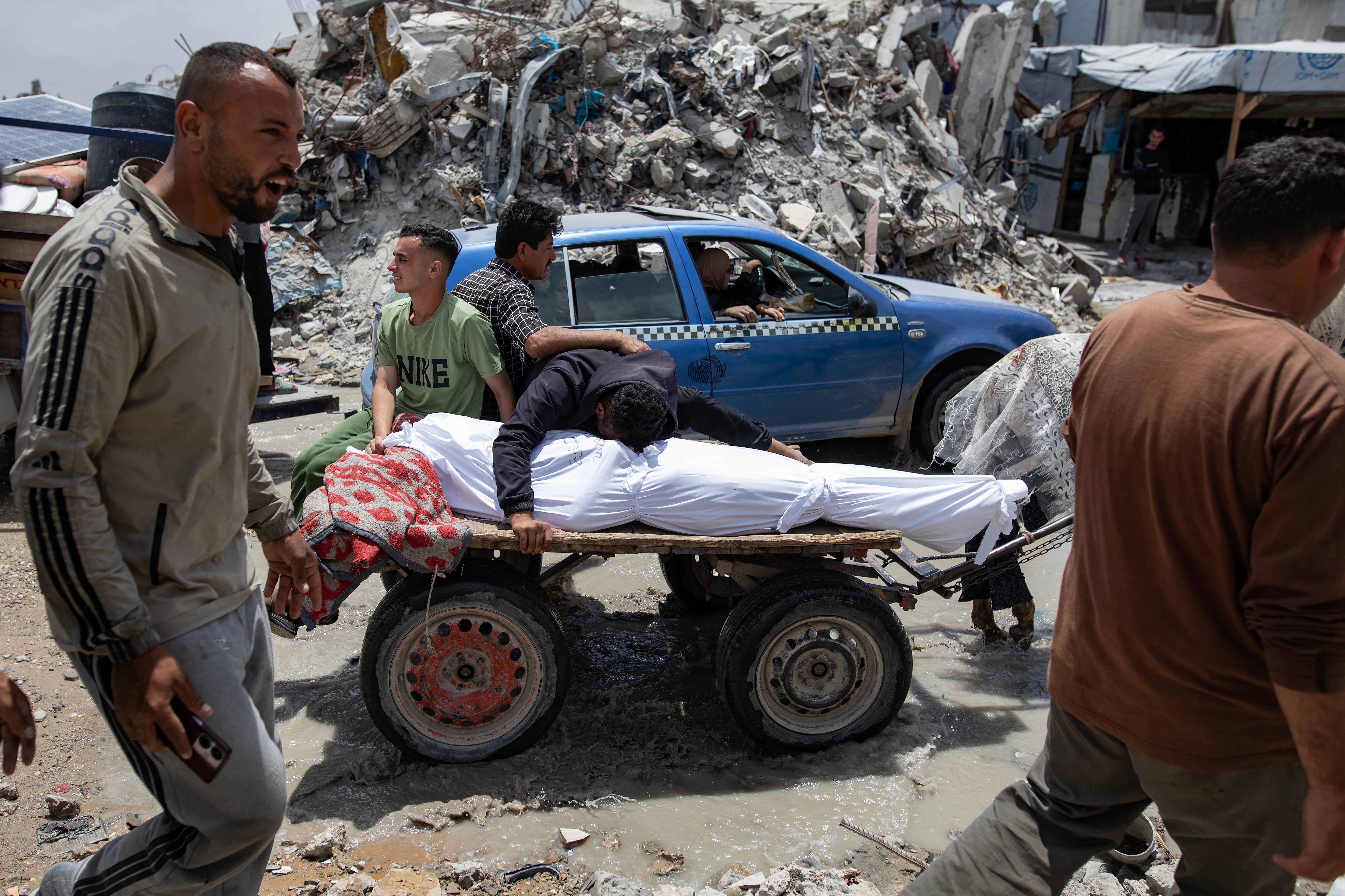 Israel continúa su matanza en Gaza. EFE/EPA/HAITHAM IMAD