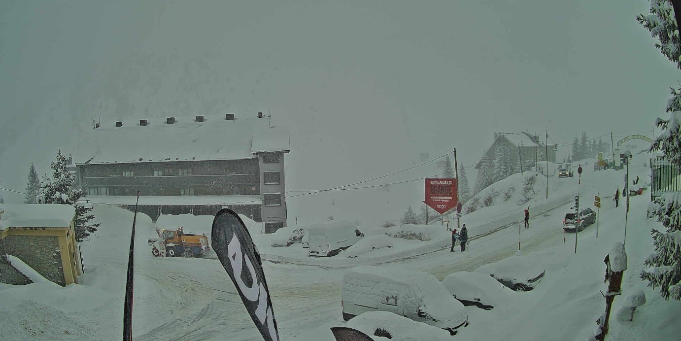 Candanchú a las nueve de la mañana este sábado