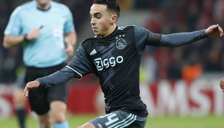 Nouri, en un partido con el Ajax de Amsterdam en la Europa League