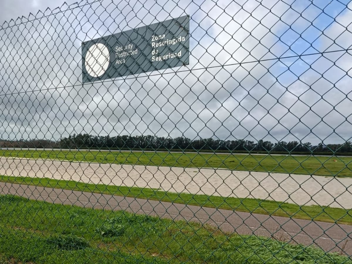 Binter y Vueling desviarán al Aeropuerto de Sevilla a los pasajeros que iban a volar hasta Córdoba este sábado desde Canarias y Barcelona