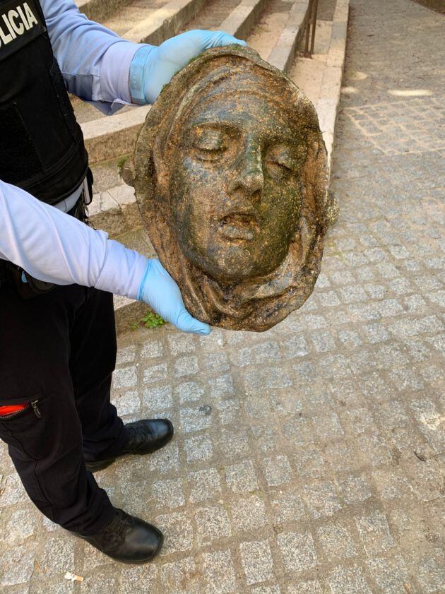 Escultura trobada al riu Onyar