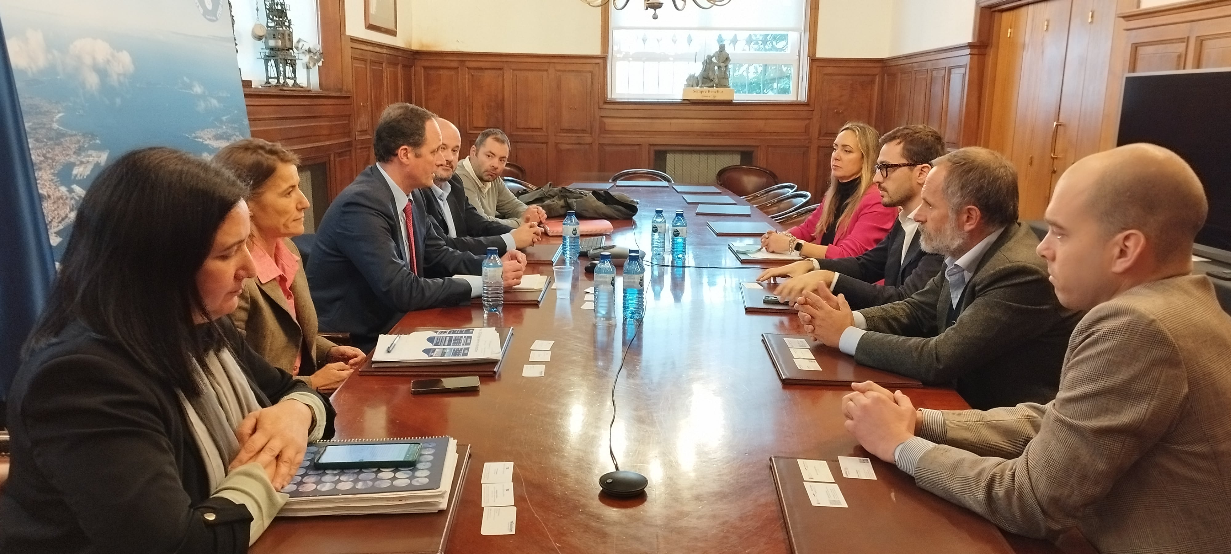 Reunión en la Autoridad Portuaria de Vigo.