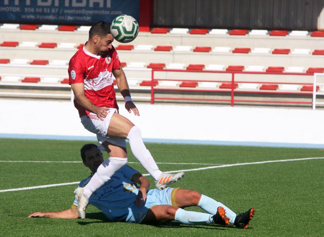 Juan Llaves en un partido.