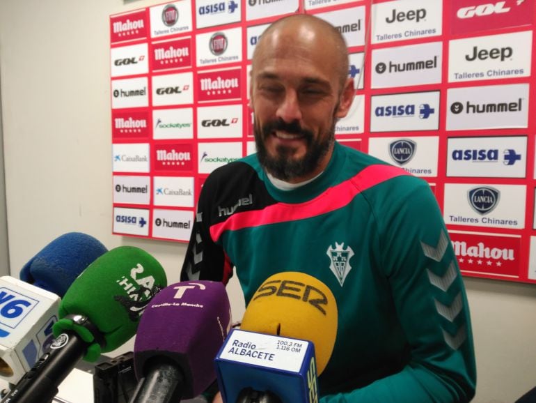 El portero Dani Mallo este jueves en rueda de prensa