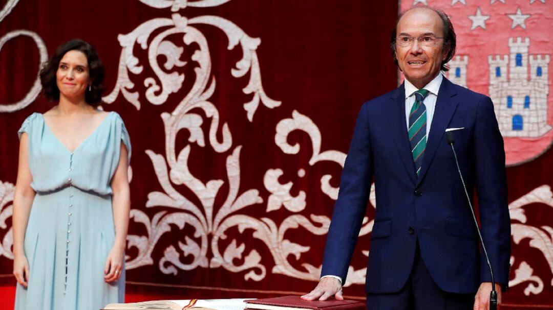 Eduardo Sicilia toma posesión como consejero de Ciencia y Universidades