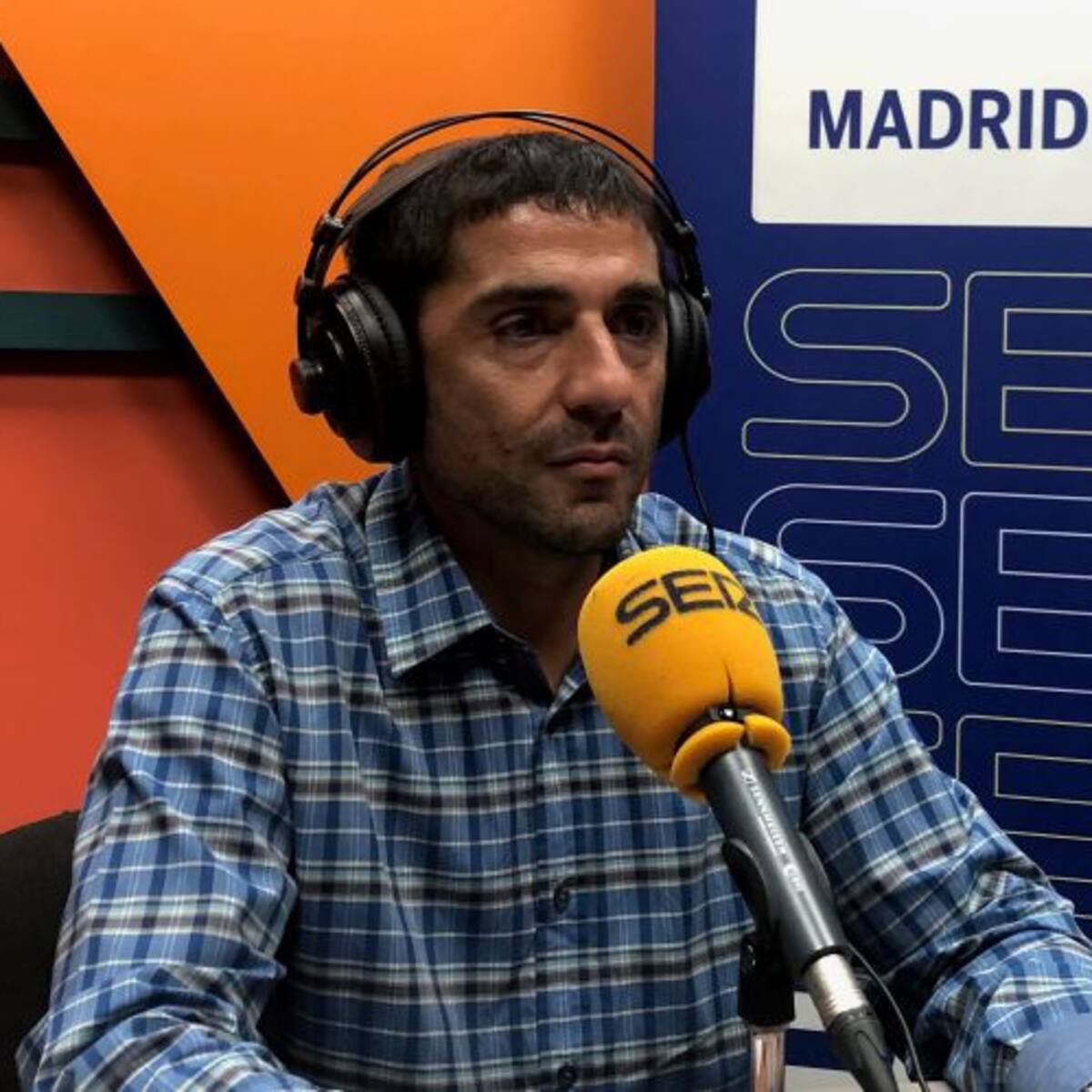 Martín Perdiguero se compromete a solucionar lo antes posible los problemas de limpieza y el conflicto con la policía local