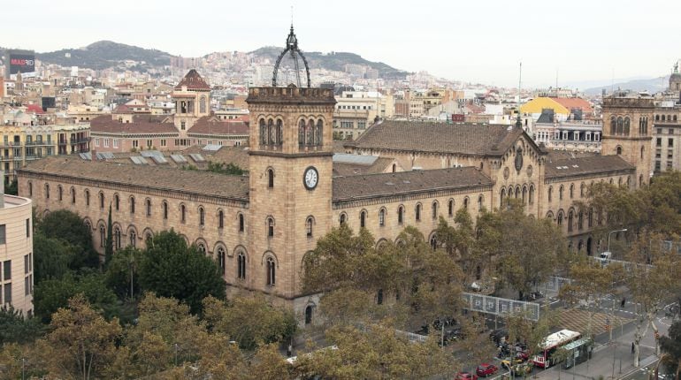 Edificio histórico de la Universidad de Barcelona