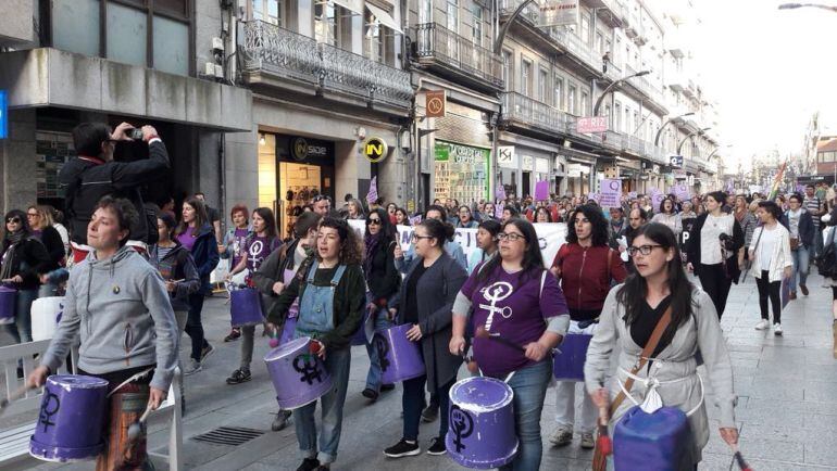 Miles de personas se concentraron en la calle del Príncipe contra la sentencia a nueve años de cárcel a los miembros de la llamada “la manada”