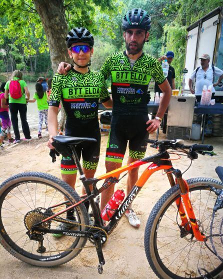 Bikers del BTT Elda