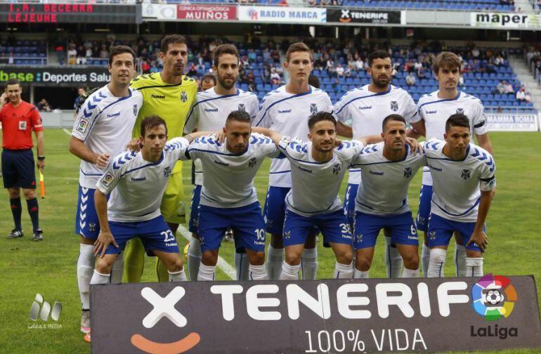 Formación del CD Tenerife en un encuentro de la presente temporada