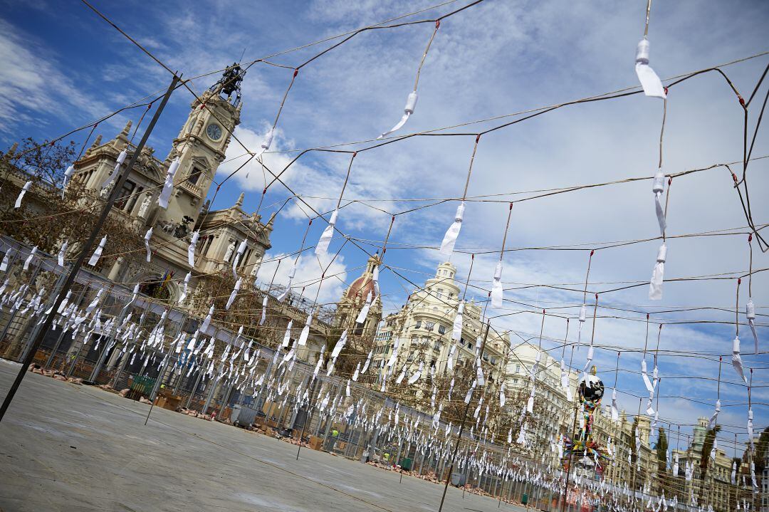 La Mascletà en la Plaza del Ayuntamiento de València