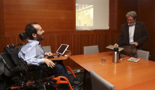 Adolfo Barrena y su homólogo de Podemos, Pablo Echenique