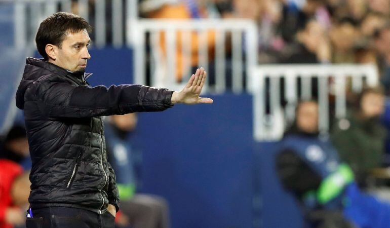 El entrenador del C.D. Leganés, Asier Garitano, durante el partido de ida de semifinales de la Copa del Rey que Leganés y Sevilla jugaron en Butarque