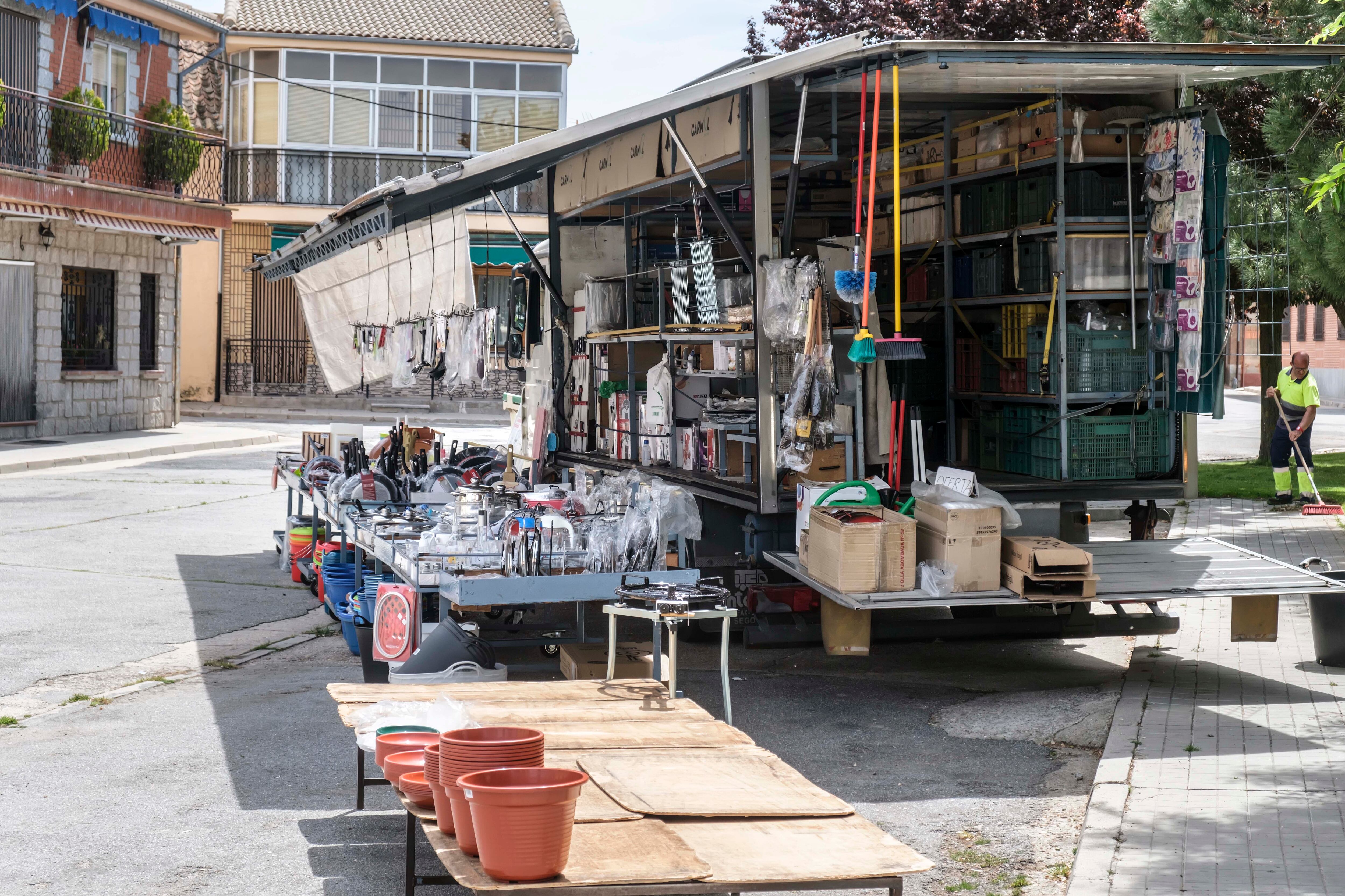 La Diputación de Segovia concede 108 ayudas para impulsar el comercio rural
