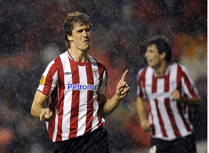 Llorente celebra un gol con el Athletic