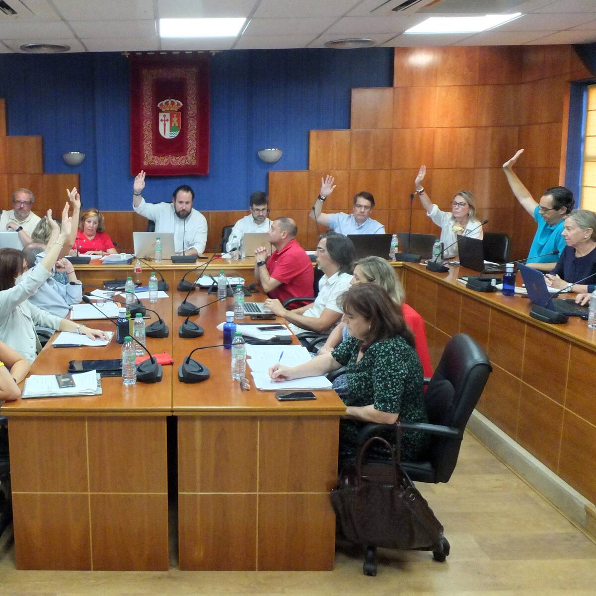 Paracuellos de Jarama consigue vender solo la mitad de las parcelas municipales que financiarán importantes inversiones