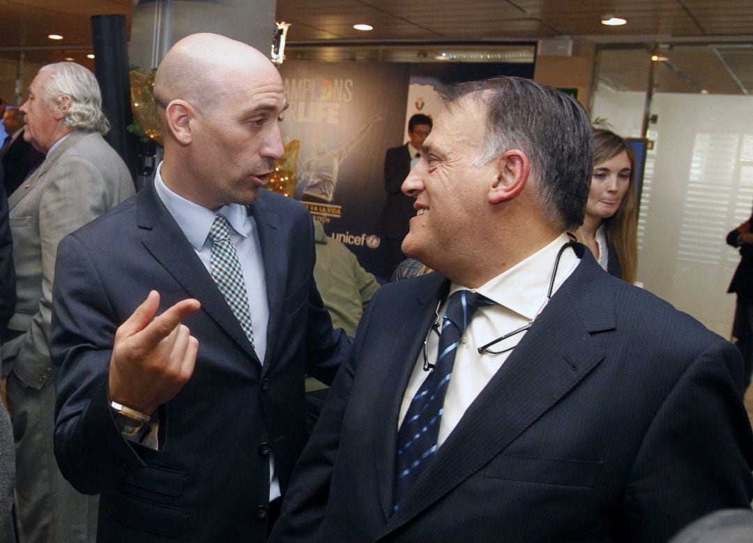 Rubiales y Tebas en una foto de archivo