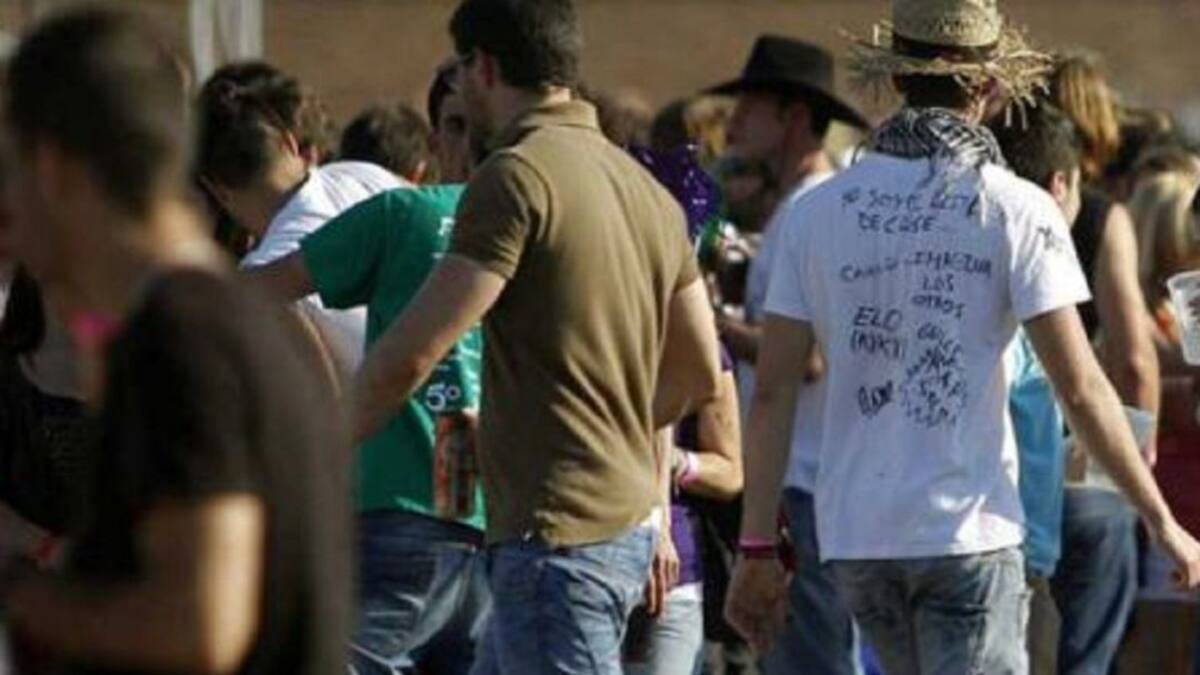 El Ayuntamiento de Cartagena aumentará la vigilancia policial para evitar el botellón en el centro urbano