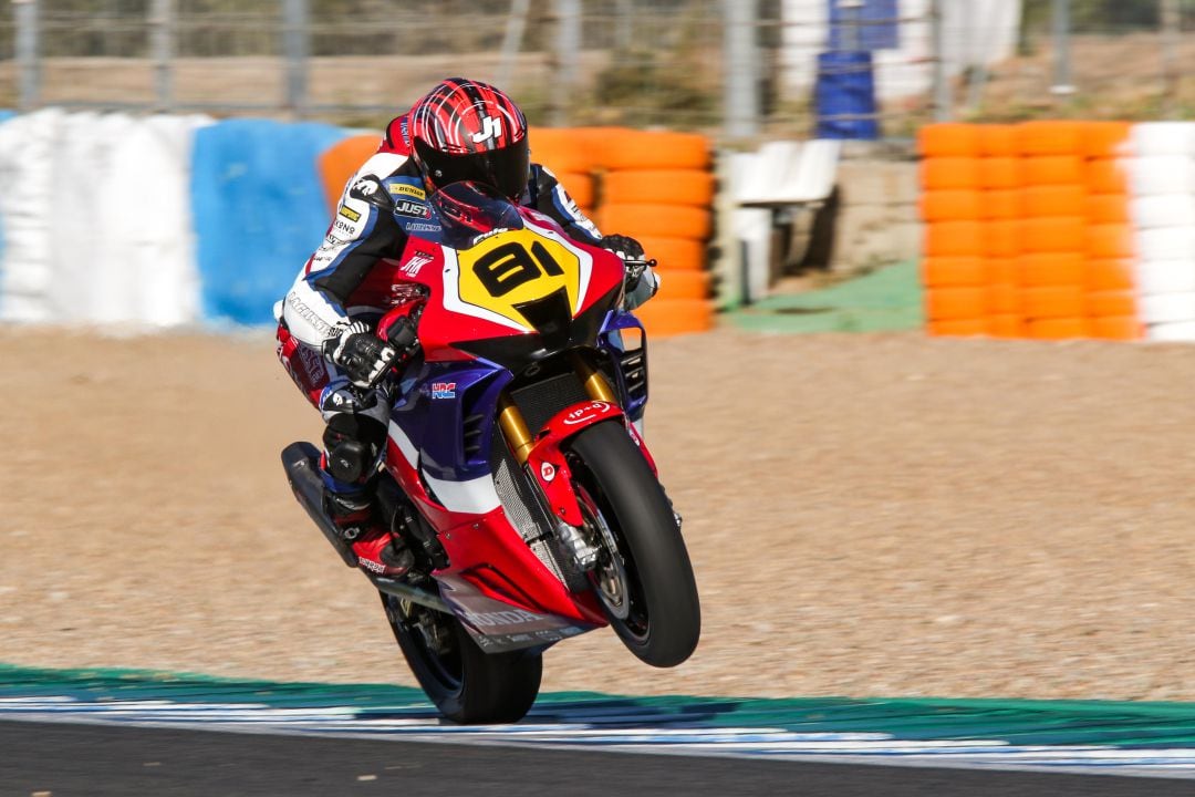 Jordi Torres durante la carrera del sábado