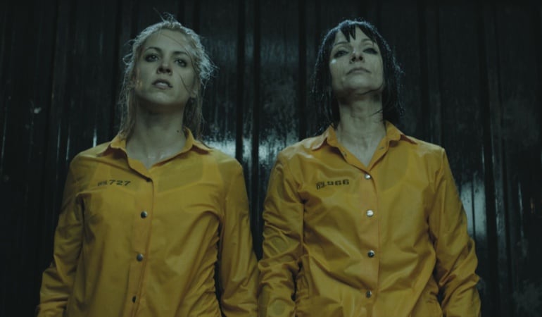 Maggie Civantos (Macarena) y Najwa Nimri (Zulema) en la tercera temporada de &#039;Vis a vis&#039;