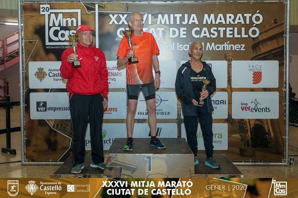 En el podio de la Media Maratón de Castelló