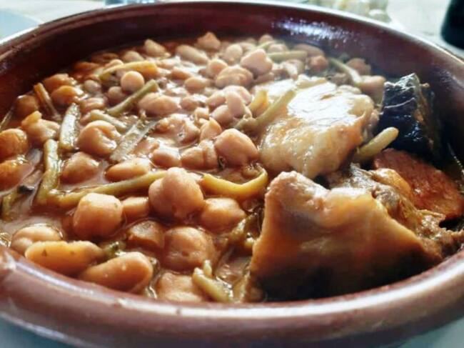 Cazuela de berza con pringá