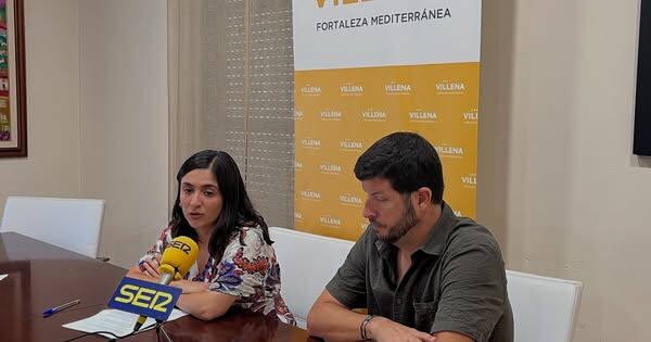 Esteve, con Alba Laserna