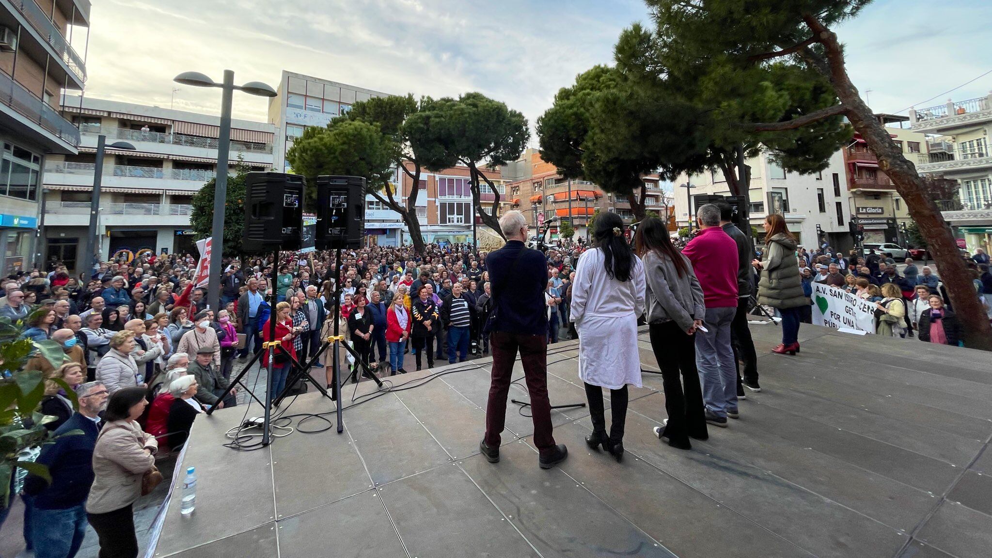 Cientos de personas se concentraron este miércoles en la Plaza General Palacio