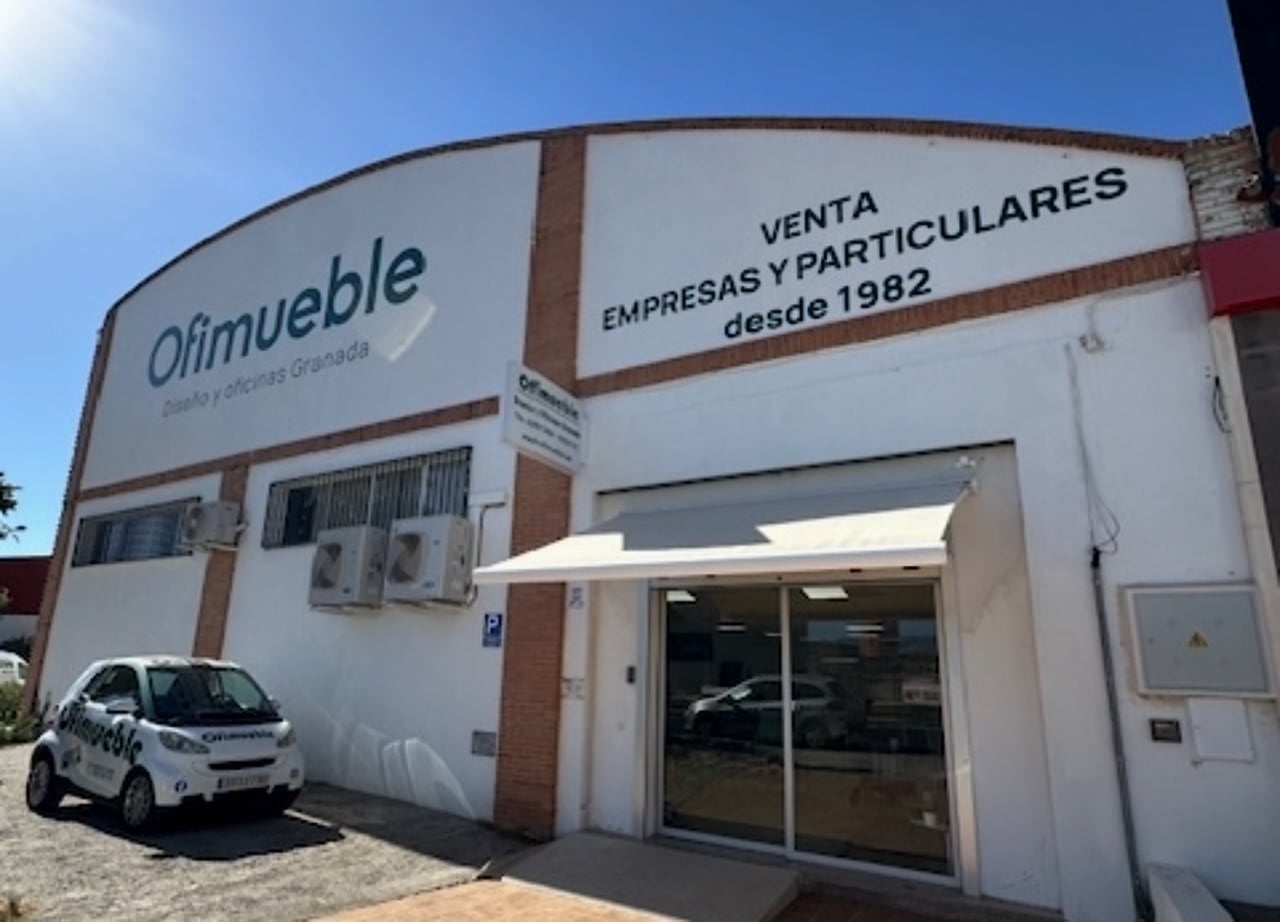 Fachada empresa Ofimueble (Granada)